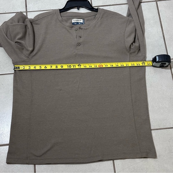 Magellan Outdoors Men Beige Tan Henley Shirt Long Sleeve Classic Fit size XL. - Picture 7 of 8
